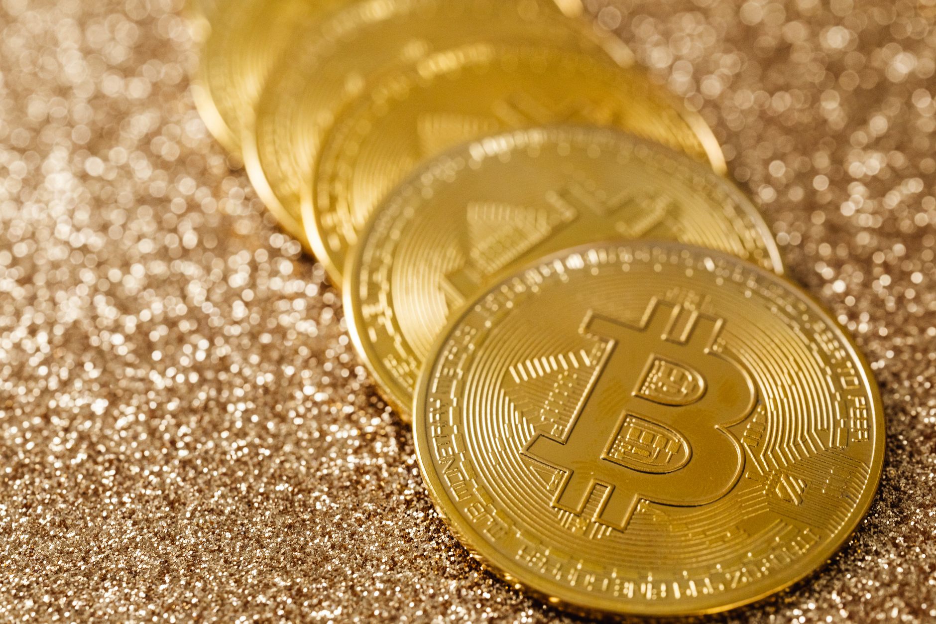 Bitcoin gold correlation